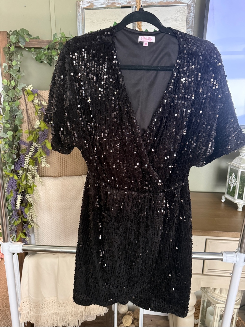 Pink Lily Black Sequin Mini Dress Size Medium Party Cocktail Holiday